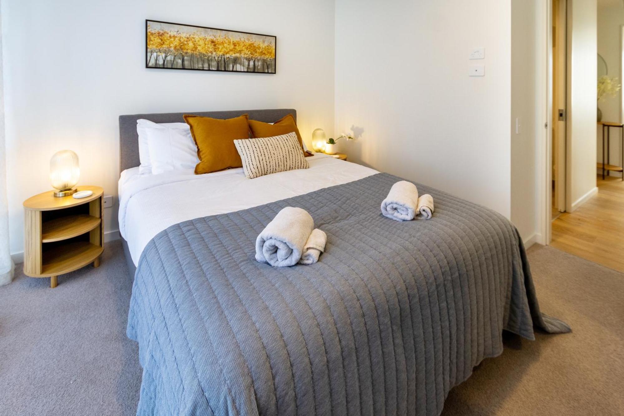 Warm With 2 Free Carparks Apartamento
