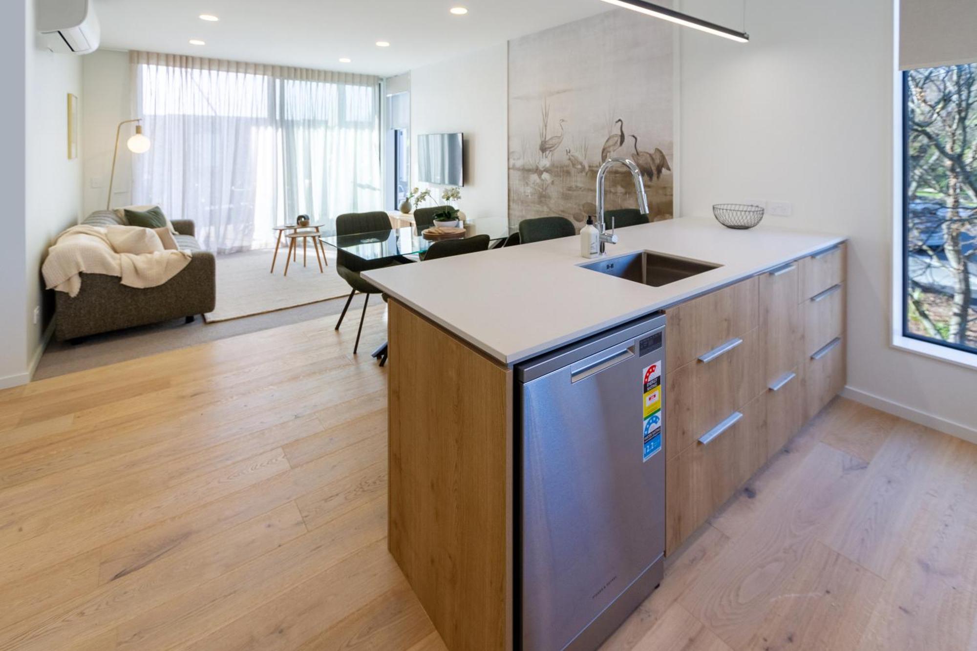 Apartamento Warm With 2 Free Carparks