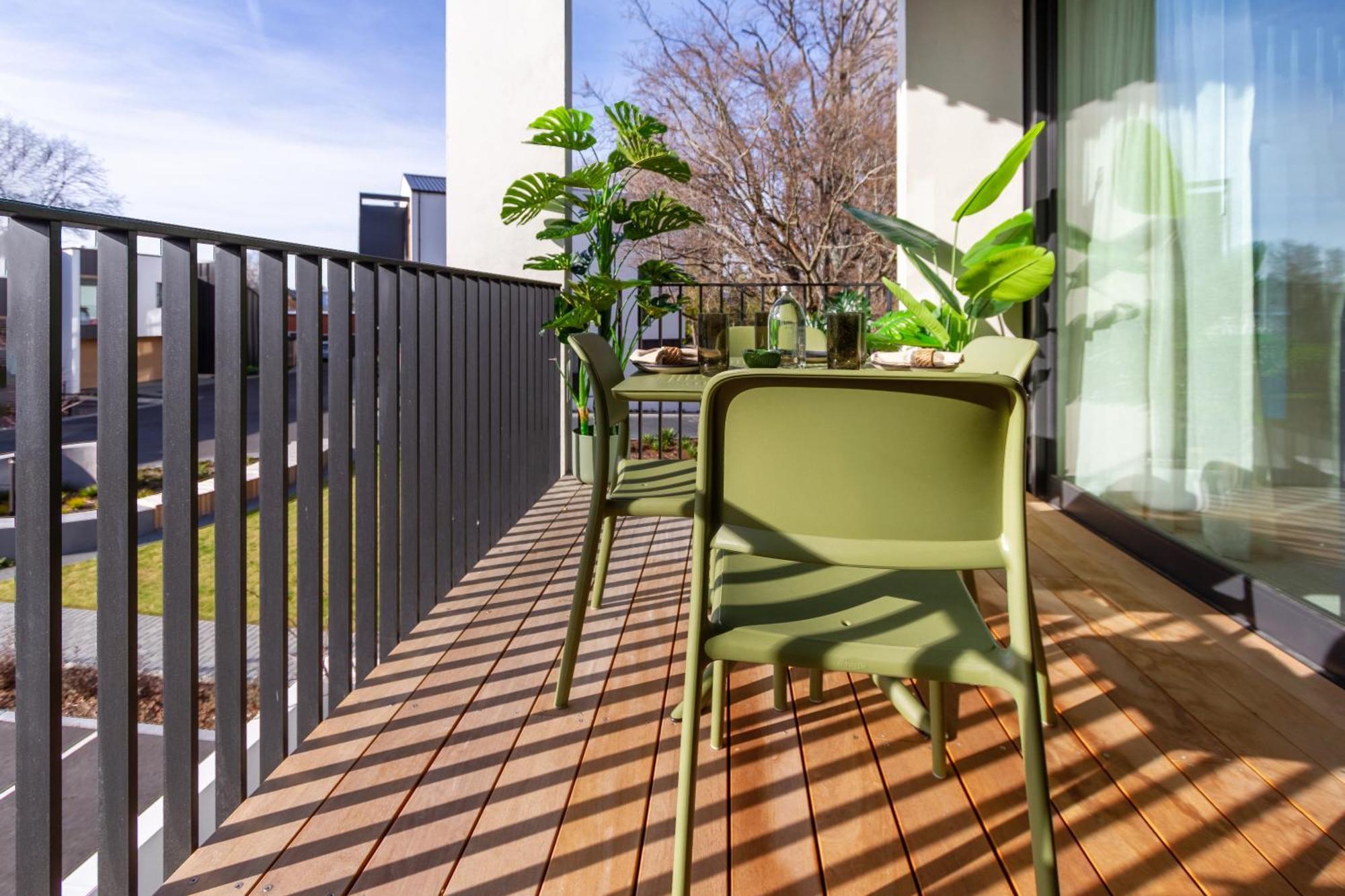 Warm With 2 Free Carparks Apartamento